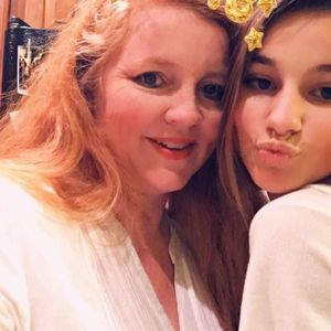 Meet your Posher, Stefanie